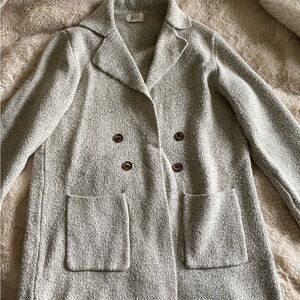 Elegant Women's Cream Double-Breasted Pea Coat
